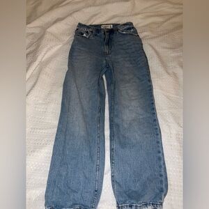 Abercrombie and Fitch The Ankle Straight Ultra High Rise Jean